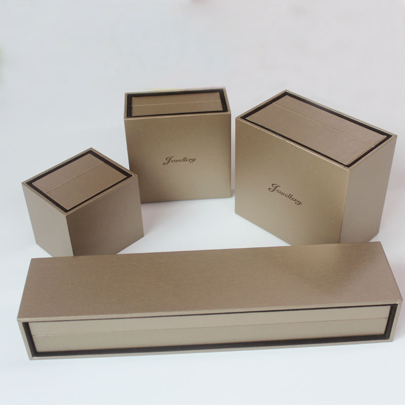High Quality with Flannelette  Box Jewelry Gift Packaging Box